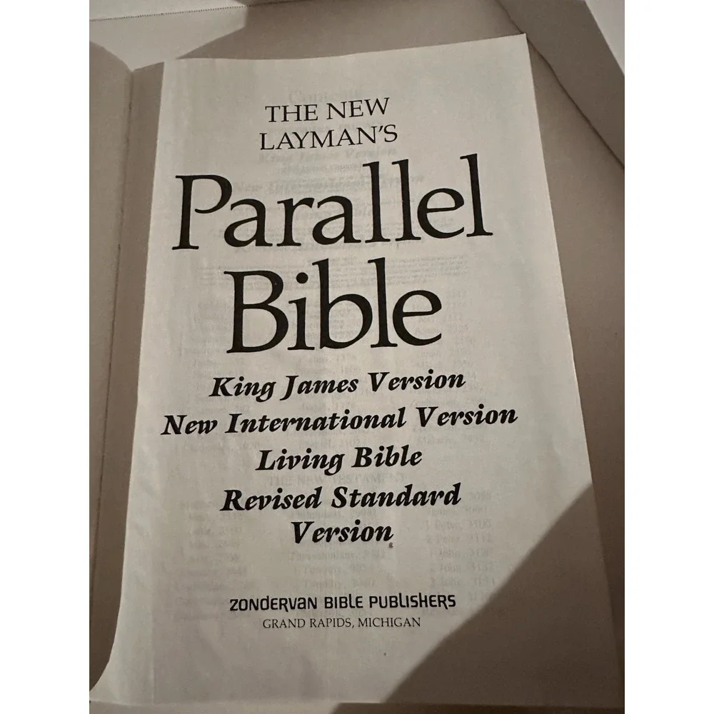 The New Layman's Parallel Bible KHV NIV TLB RSV Zondervan HC 2d Edition